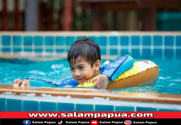 7 Langkah Positif Menghadapi Anak Yang Takut Berenang