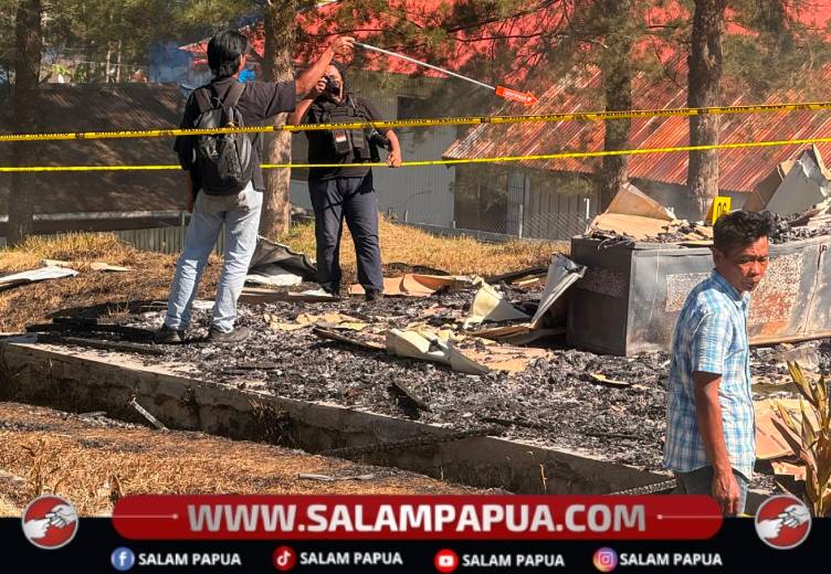 Polisi Mulai Olah TKP Untuk Usut Pembakaran Dan Penjarahan Kantor Pemerintah Puncak