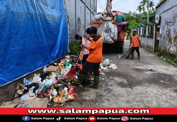 Gaji Petugas Angkut Sampah Di Timika Sesuai UMR, Bahkan Capai Rp 8 Juta Per Bulan