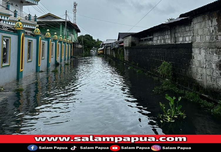 Air Tergenang Di Jalur 1 Jalan Pattimura, Lurah Dan RT Diminta Jangan Diam