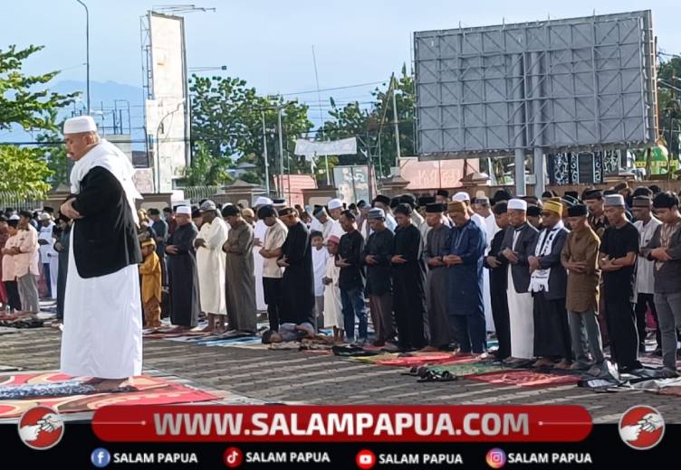 Salat Id Berlangsung Khusyuk, Umat Muslim Diajak Jadikan Idul Fitri Momentum Perbaikan Diri