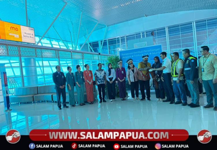 Bupati Mimika Resmikan Kembalinya Penerbangan Garuda Timika–Bali Setelah Vakum 5 Tahun