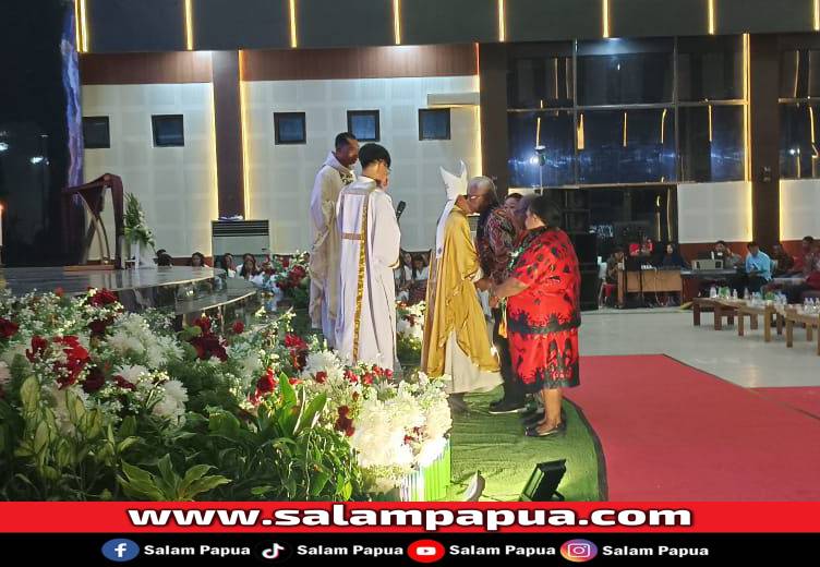 Pemberkatan Bupati Dan Wabup Mimika Oleh Uskup Agung Ende: 5 Pesan Untuk Kepemimpinan Yang Rendah Hati Dan Melayani