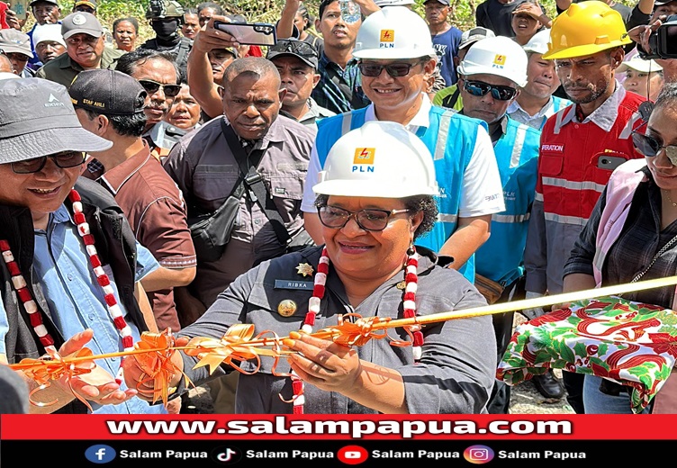 Pemprov Papua Tengah Alirkan Listrik Ke Distrik Pulau Moora