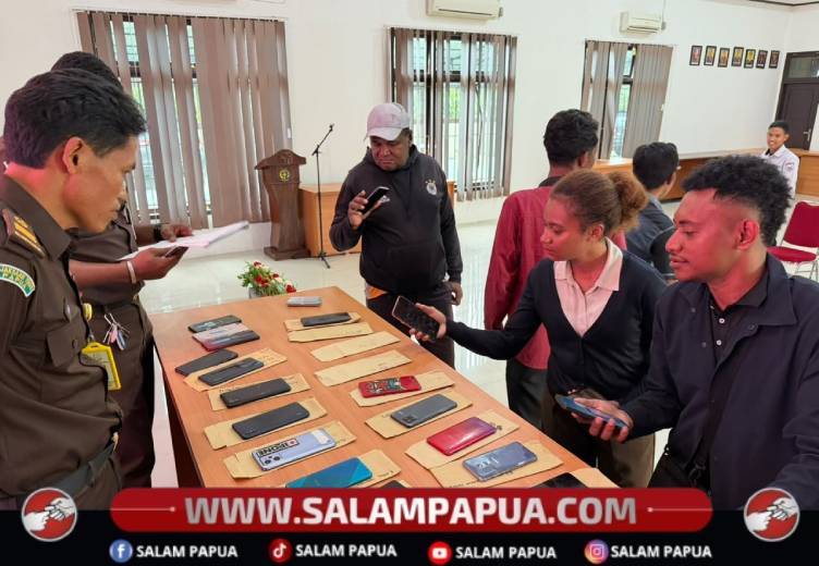 Kejari Mimika Lelang 82 Barang Bukti Berstatus Inkrah