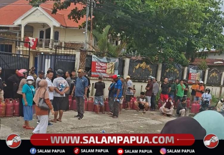 Antrean LPG Masih Terjadi Di Timika, 2.000 Tabung Diperkirakan Masuk 14 April