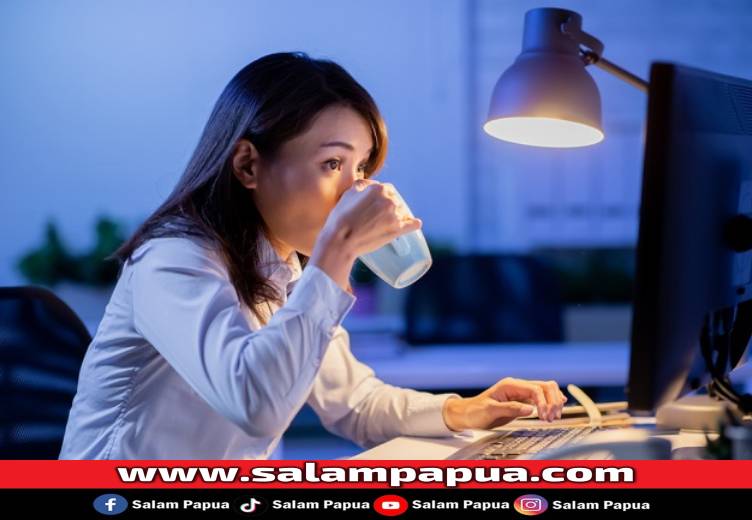 Minum Kopi Bisa Mencegah Kantuk, Mitos Atau Fakta?