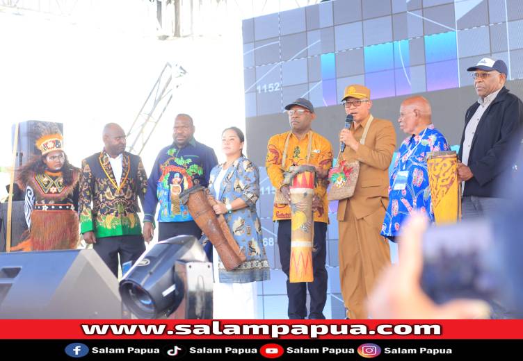 Festival Media Ke-1 Se-Papua Dibuka: Pemerintah Dukung Kebebasan Pers Yang Bertanggung Jawab