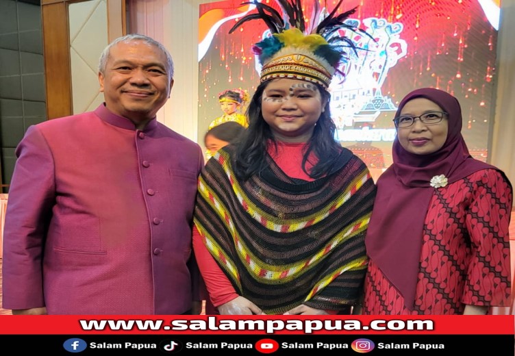 Liora Amungin Manurung Asal Timika Wakili Papua Di Festival Warisan Nusantara Thailand