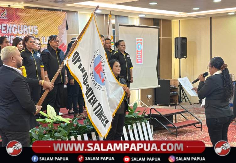 Merry Pongutan Resmi Dilantik Sebagai Ketua ILDI Mimika Periode 2026-2030