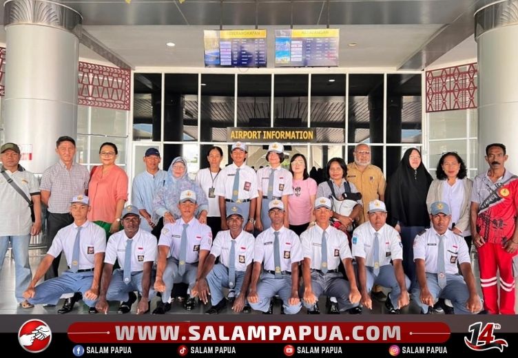 10 Putra-Putri Mimika Tergabung Menjadi Paskibraka Tingkat Provinsi Di Nabire