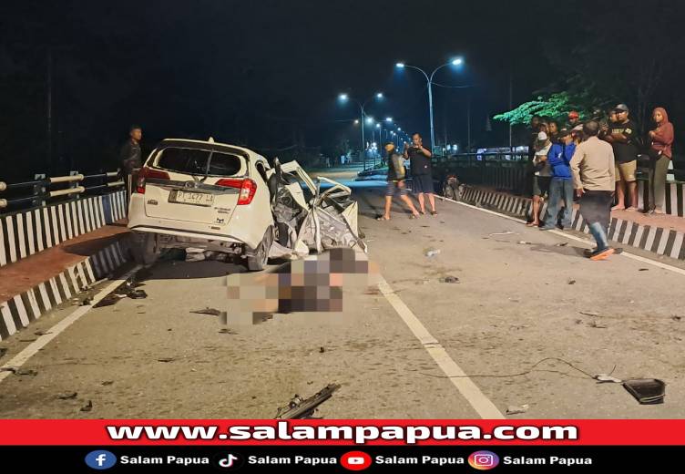Hilang Kendali Dan Tabrak Beton Jembatan Di Kuburan SP2, Dua Warga Timika Tewas Di Tempat