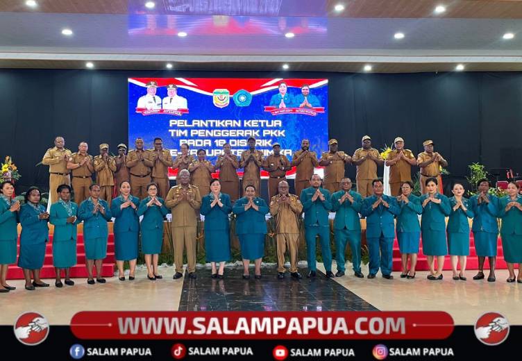 Ketua TP PKK Mimika Lantik 18 Pengurus Distrik, Fokus Kesejahteraan Keluarga