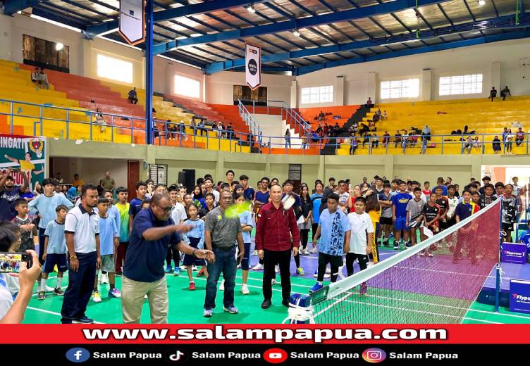 177 Pelajar Di Timika Ikuti Kejuaraan Badminton PBSI Cup 1 Antar Sekolah