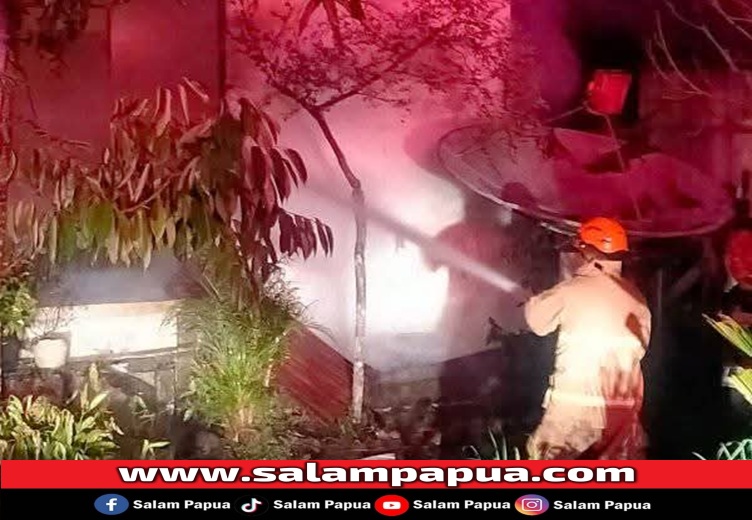 Pustu Dan Rumah Dinas Nakes Di SP7 Timika Ludes Terbakar