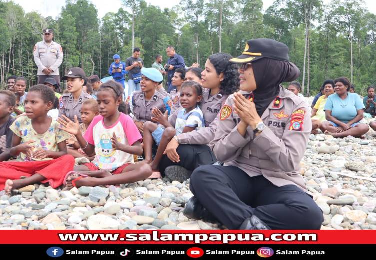 Sambut HUT Polwan Ke-77, Polwan Polres Mimika Gelar Baksos Di Kampung Poumako