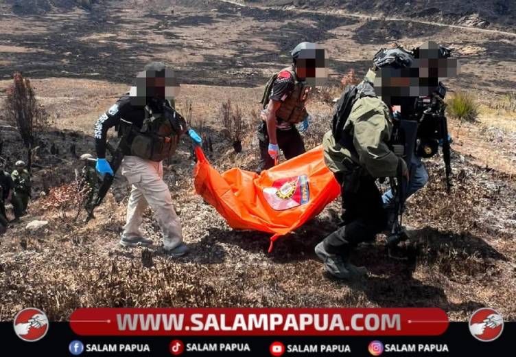 Suasana evakuasi korban dugaan pembunuhan sopir lajuran AS (41) di Jalan Poros Habema KM 32, Kabupaten Jayawijaya, Papua Pegunungan, Selasa (15/9/2026)Salampapua.com/Dokumen Satgas ODC 2026)