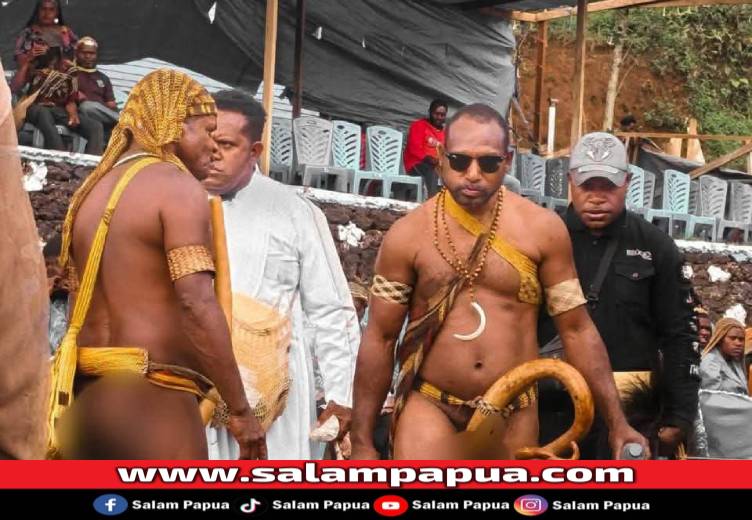 Mengenal Figur Yampit Nawipa: Bupati Yang Merakyat Dan Menjunjung Tinggi Adat Di Tengah Arus Modernisasi