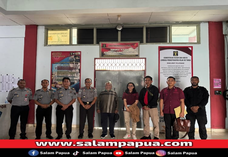 Mantan Bupati Mimika Eltinus Omaleng Dinyatakan Bebas