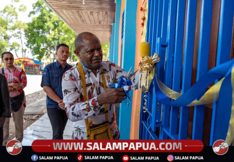 Pemprov Papua Tengah Resmikan Perpustakaan STT Walter Post Nabire