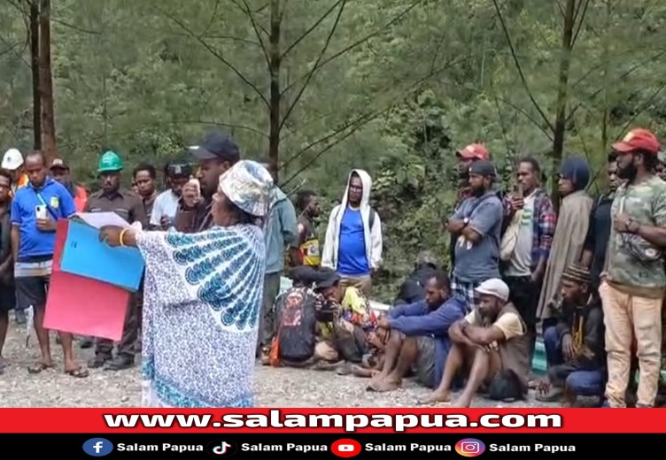 Masyarakat Tembagapura Ancam Tutup RS Banti, Ini Alasannya