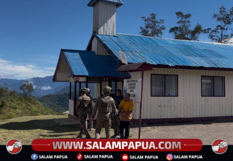 Pendekatan Humanis Satgas Cartenz, Ibadah Warga Di Distrik Sinak Berlangsung Aman