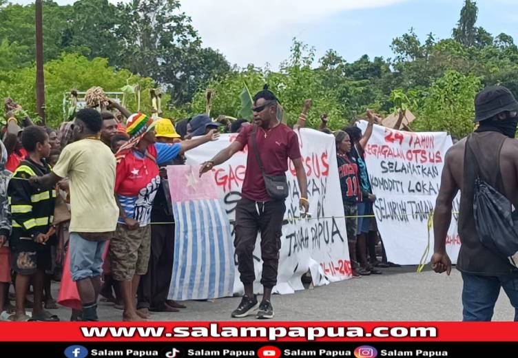 Atribut Bintang Kejora Warnai Aksi Refleksi Kegagalan Otsus Di Mimika