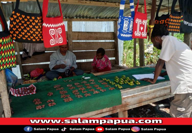 Papera Kabupaten Deiyai Sosialisasikan Visi Misi Kepada Masyarakat