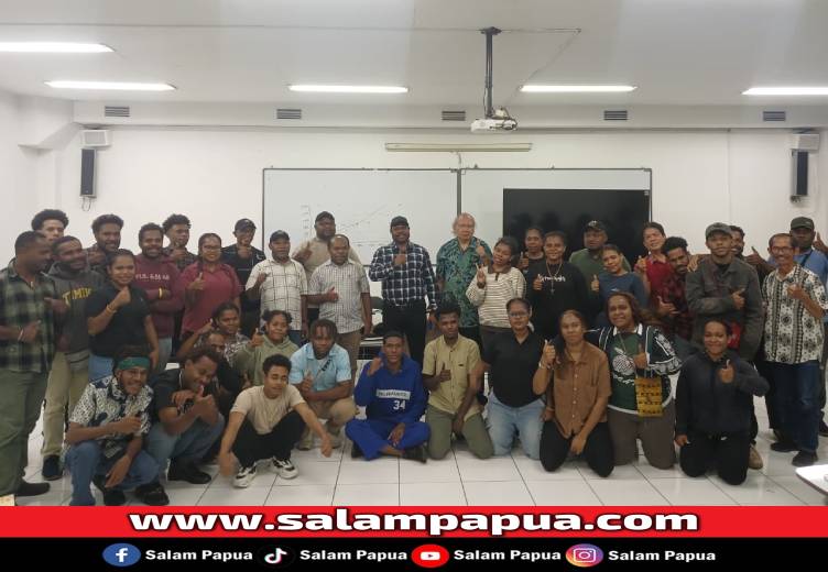 YPMAK Kunjungi Mahasiswa Penerima Beasiswa Di Unika Soegijapranata Semarang