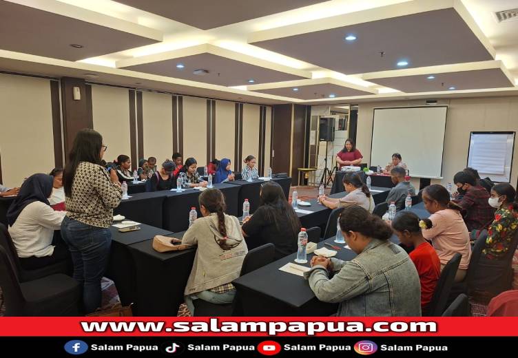 YMPT, Dinkes Dan Dinsos Mimika Latih Puluhan Caregiver Dan Youth Pendamping ODHIV Di Timika