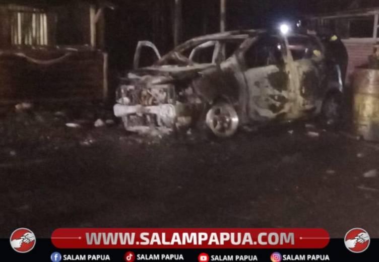 Mobil Anggota Brimob Dibakar Massa Di Kwamki Narama, Tim Gabungan Evakuasi Bangkai Kendaraan
