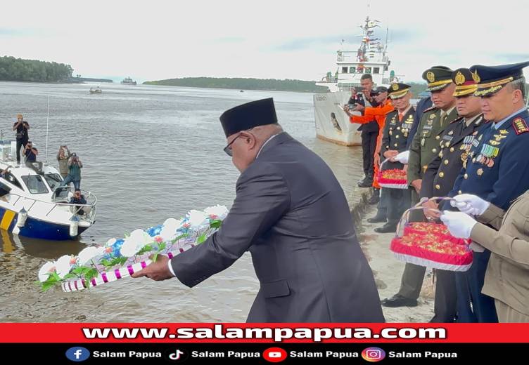 Kenang Jasa Pahlawan, Pemkab Mimika Gelar Tabur Bunga Di Pelabuhan Poumako Jelang HUT Ke-80 RI