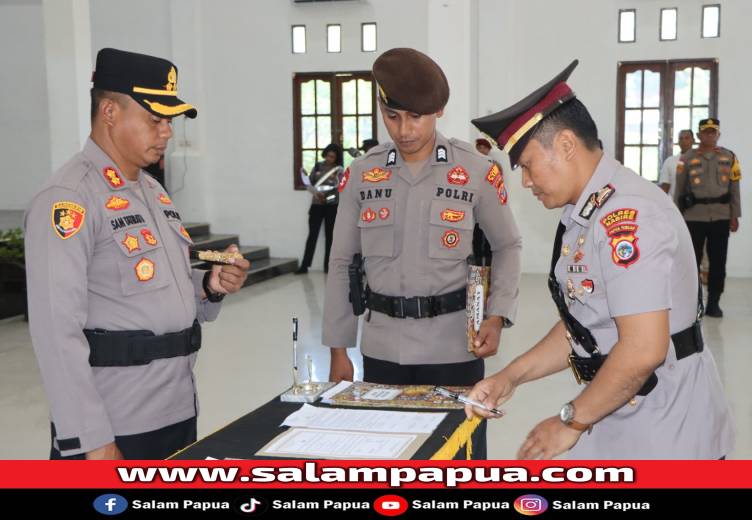 Sertijab Pejabat Utama, Kapolres Nabire Tekankan Profesionalisme