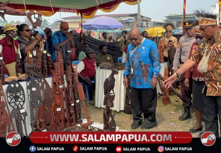 Wabup Emanuel Kemong Apresiasi Festival Seni Budaya Mimika 2026: Generasi Muda Jadi Penopang Pelestarian Warisan Leluhur