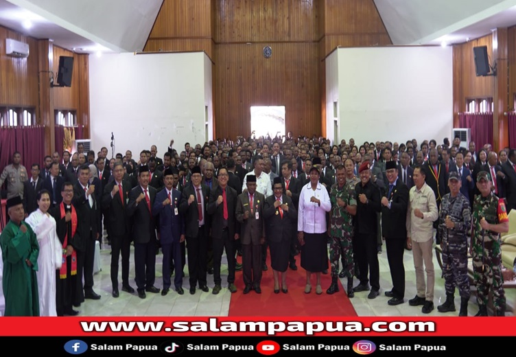 Pj Gubernur Papua Tengah Melantik 392 Pejabat Eselon II, III Dan IV