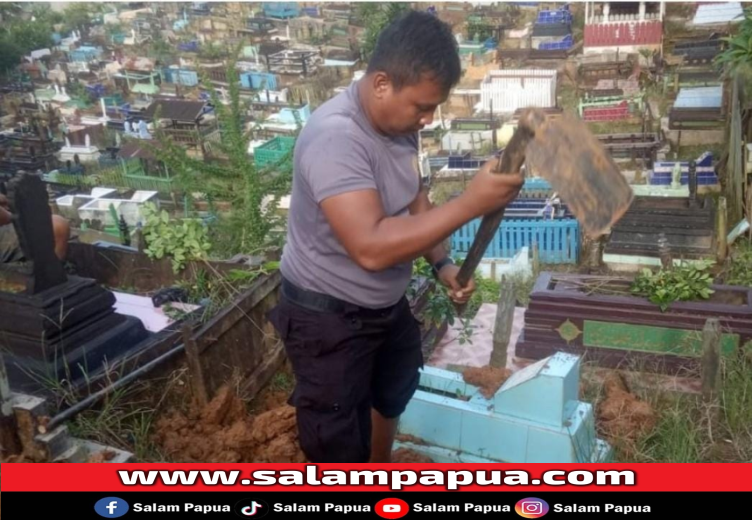 Melihat Lagi Pengabdian Bripka Joko, Polisi Yang Sukarela Jadi Tukang Gali Kubur