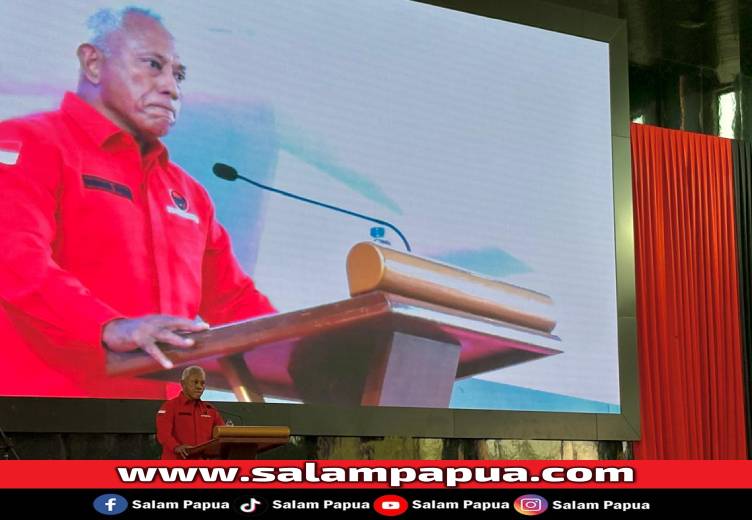 Buka Konfercab PDIP Mimika, Komarudin: Hadirkan Kader Orang Muda