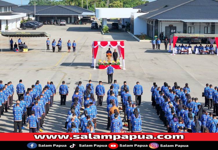 Pimpin Apel Gabungan, Wagub Papua Tengah Tekankan Disiplin Dan Loyalitas ASN