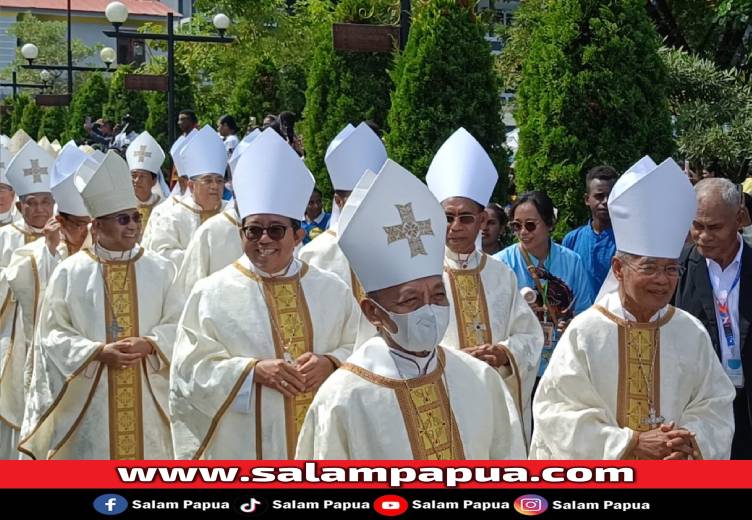 37 Uskup Hadiri Pentahbisan Mgr. Bernardus Bofitwos Baru OSA Sebagai Uskup Timika