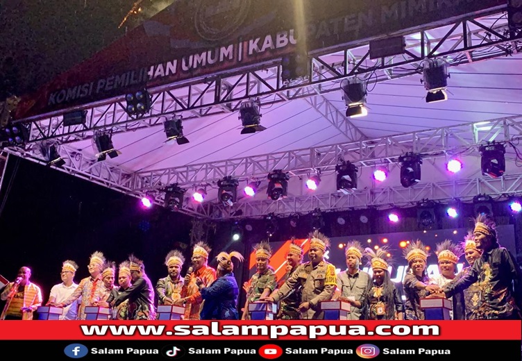 PARADE FOTO: KPU Mimika Melaunching Tahapan Pilkada 2024